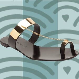 Casadei Black Leather Gold-Plated Toe Ring & Chain Flat Sandals Size 5.5